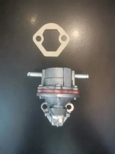 Pompe A Essence  Peugeot 203  Peugeot 403  Peugeot 404  Peugeot504 Peugeot J7 — vista 2