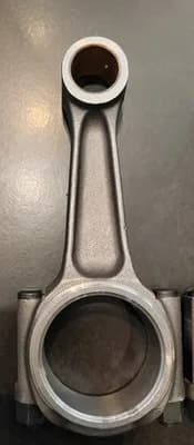 Set di bielle per motore nuovo Peugeot 504 e Peugeot 404 — vista 2