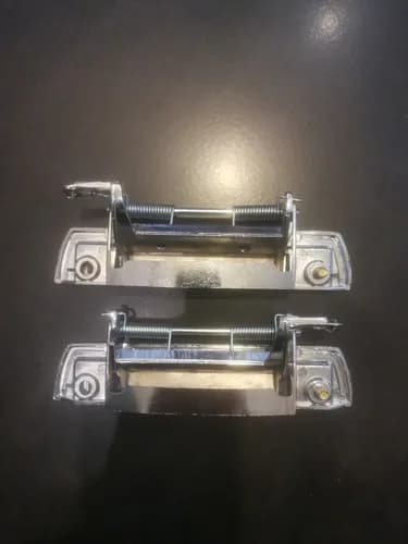 Lot De 2 Poignées  De Porte 504 Peugeot 604 Peugeot 104 Peugeot Gauche et droite — vista 2