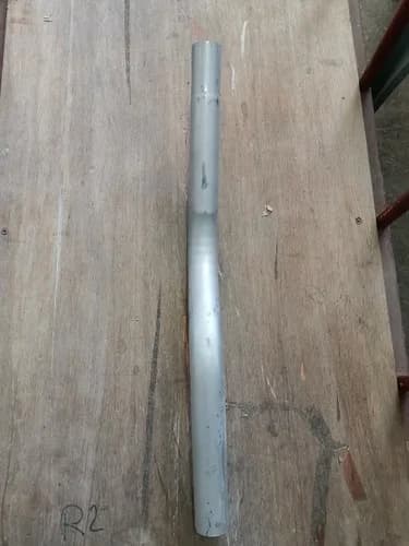 Peugeot 504 Coupé Cabriolet Intermediate Exhaust Pipe — view 2
