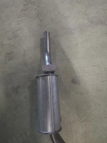 Peugeot 404 Rear Exhaust Silencer — view 3