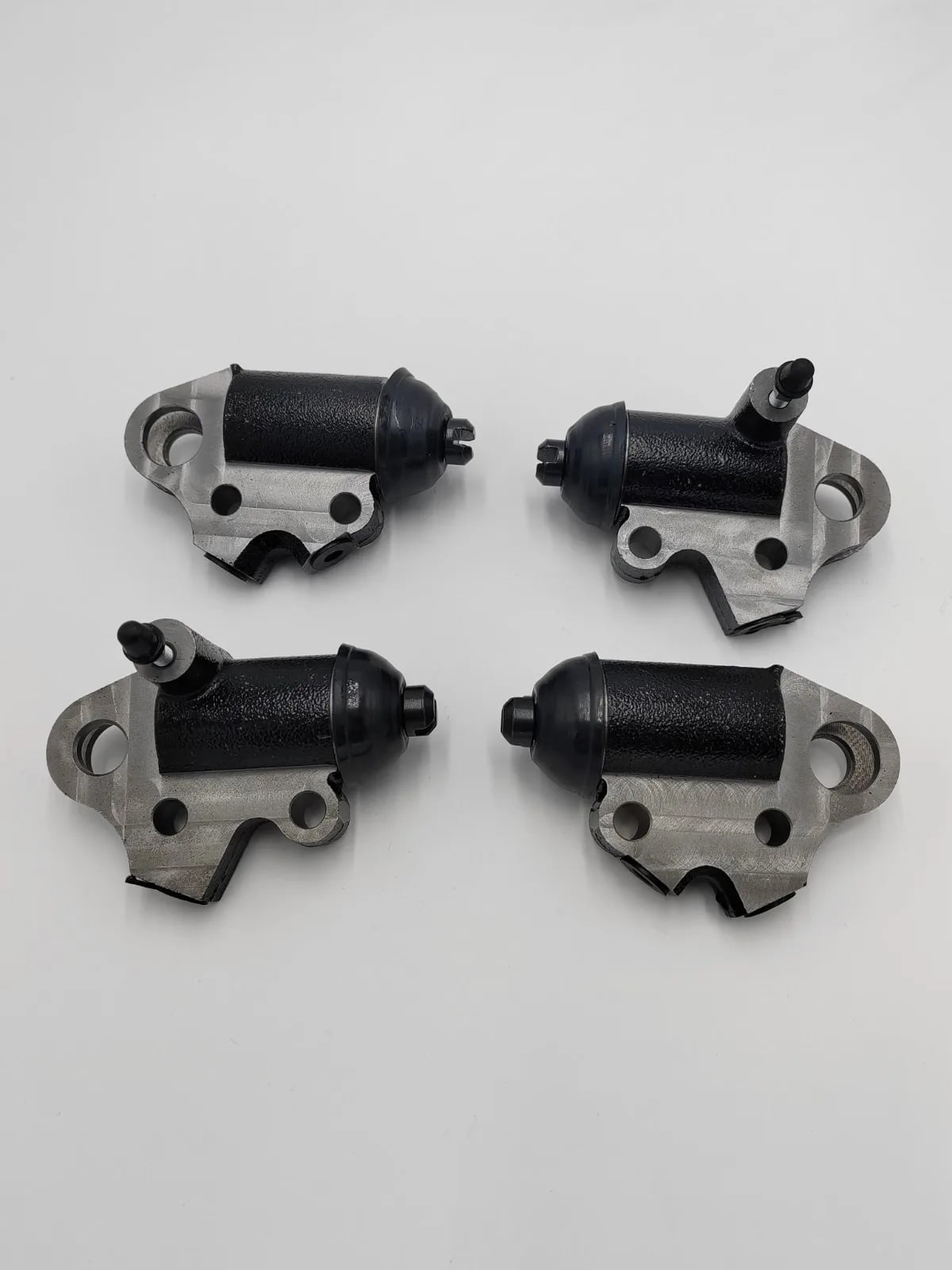 Set mit 4 Vorderbremszylindern Citroën Hy Citroën Rohr