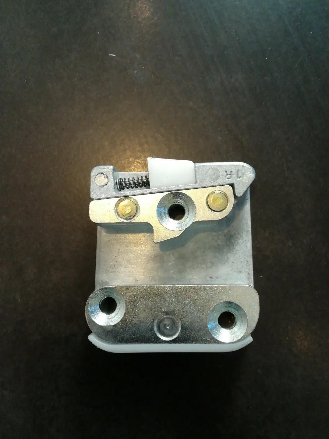 Gache De Porta Peugeot 404 Lado Direito