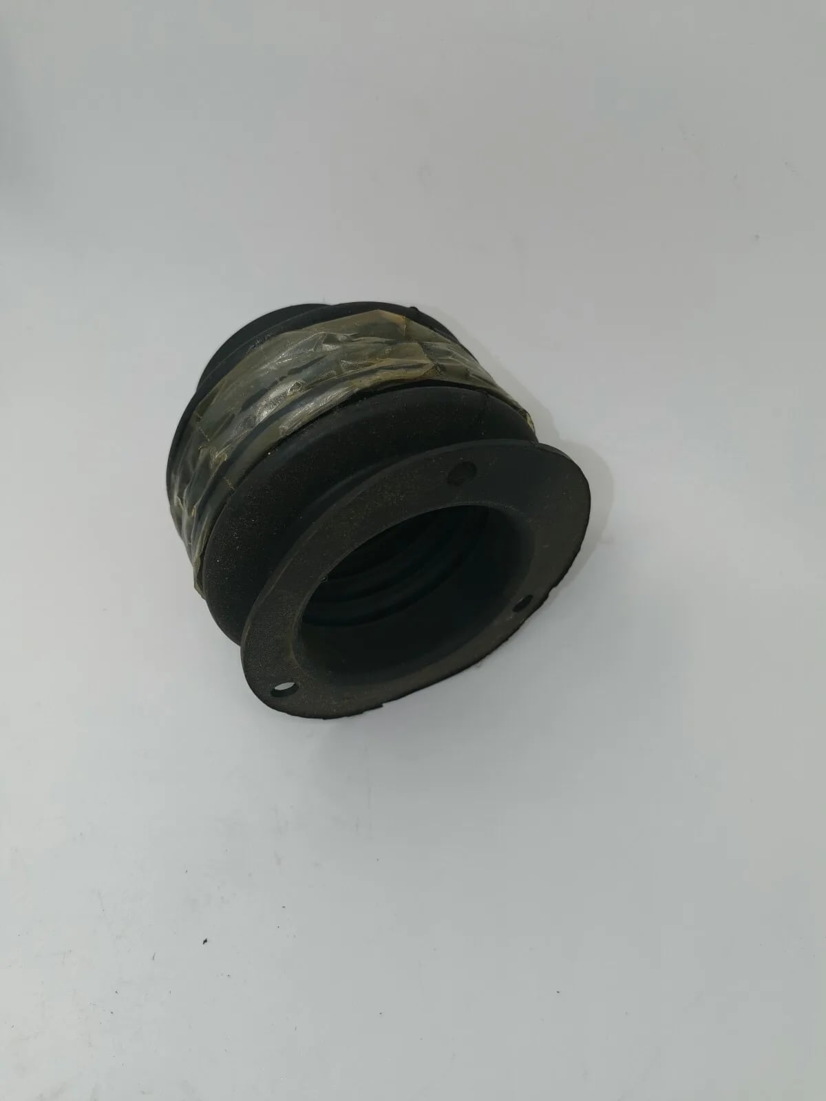Tankfüllschlauch original Peugeot Ref 1504.46 ( 305 ) — Ansicht 3