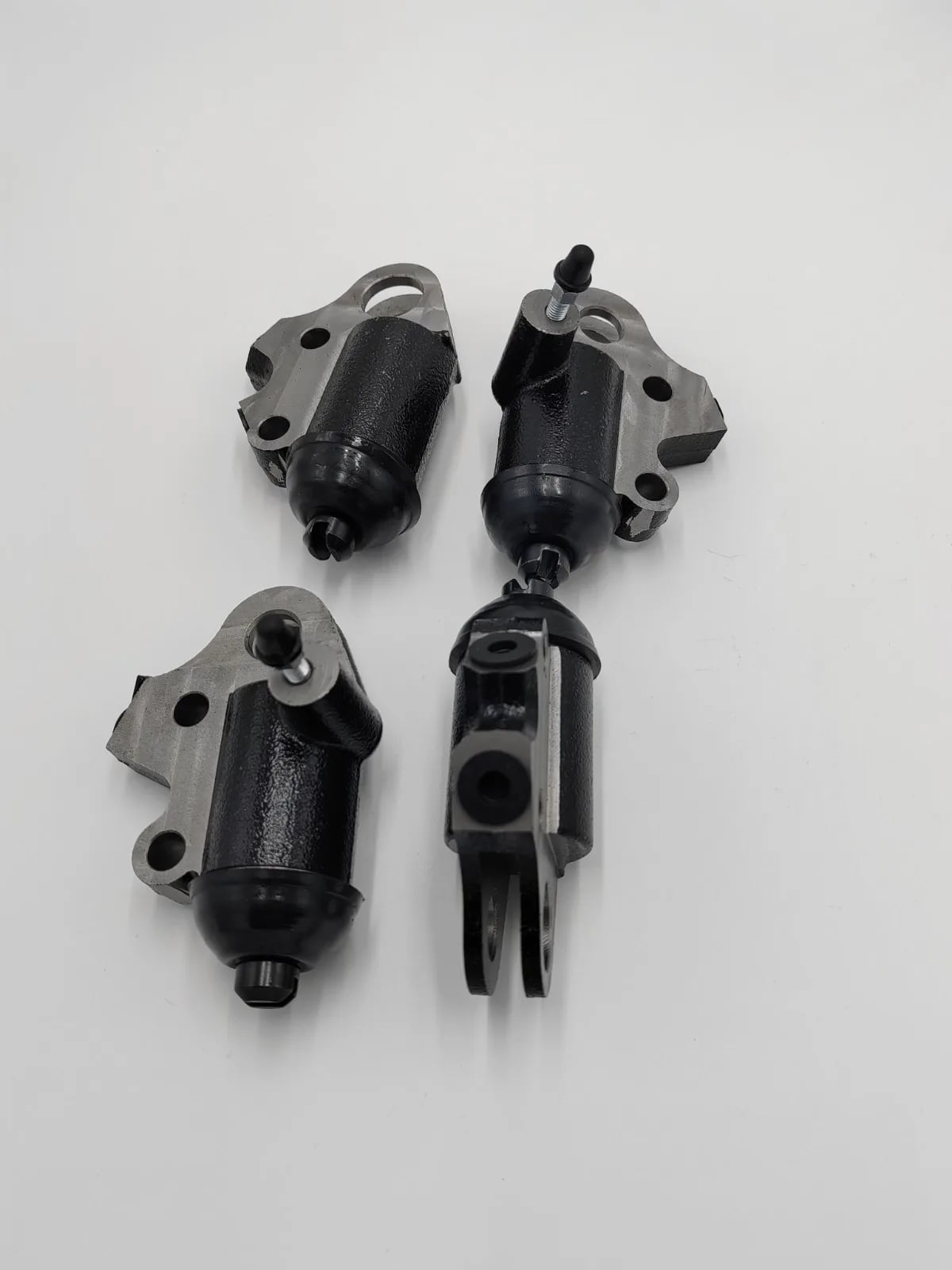 Set mit 4 Vorderbremszylindern Citroën Hy Citroën Rohr — Ansicht 3