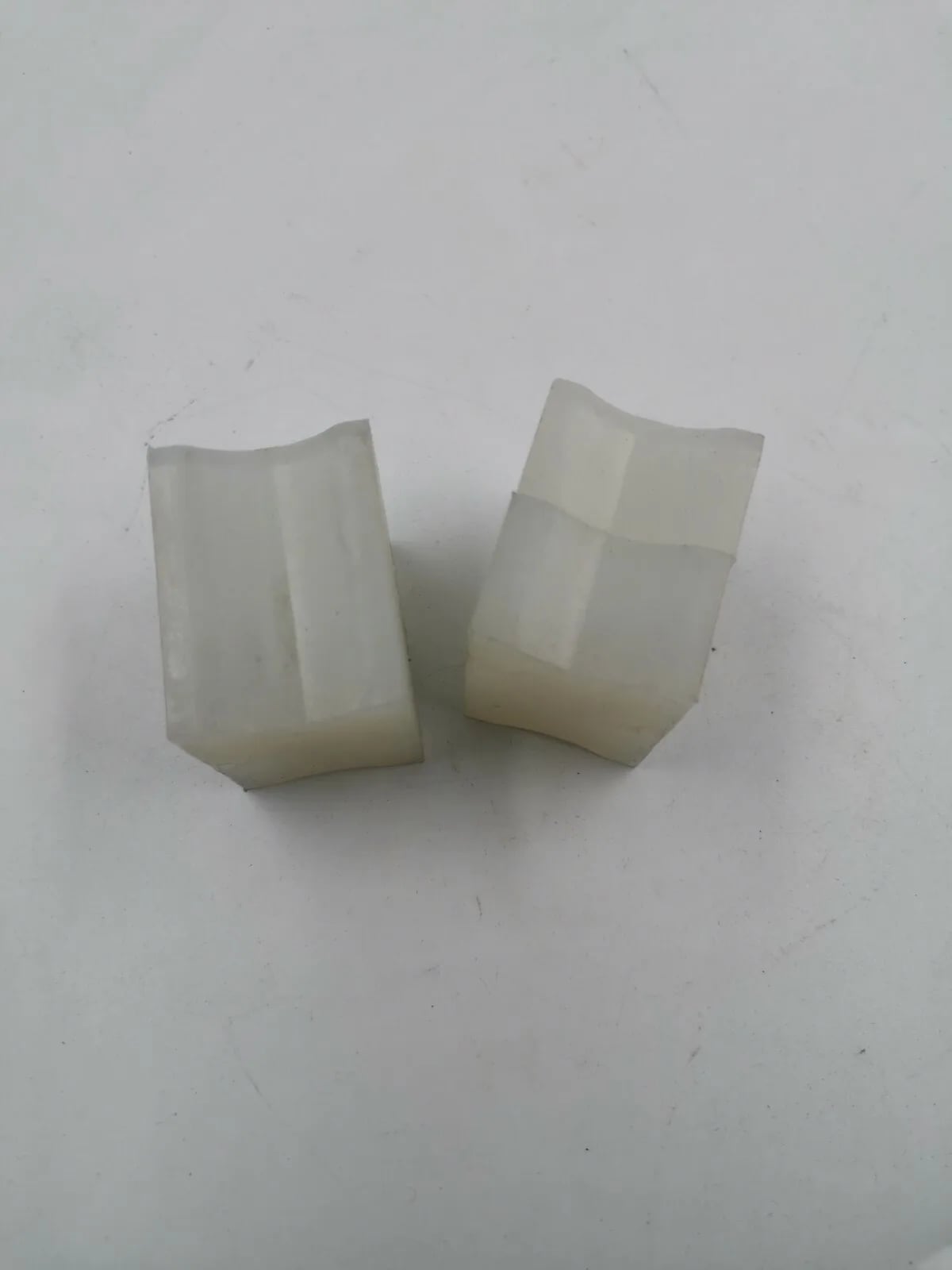 2er Set Gummilager Stabilisator Peugeot 204 und 304 Durchmesser 16 mm — Ansicht 2