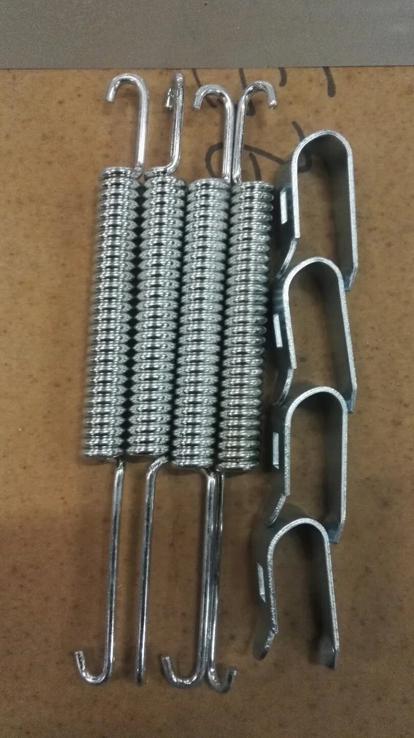 Molas De Freio Sapata Dianteira Peugeot 403 404