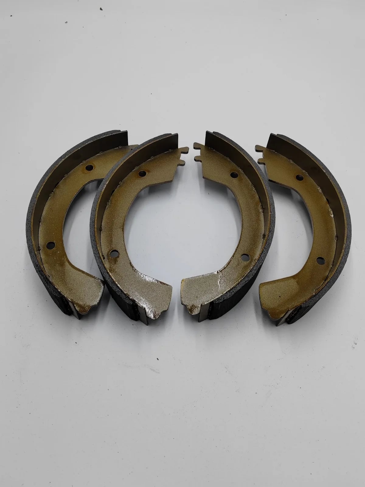 Set von 4 Bremsbacken vorne Peugeot 403 und 404 Peugeot
