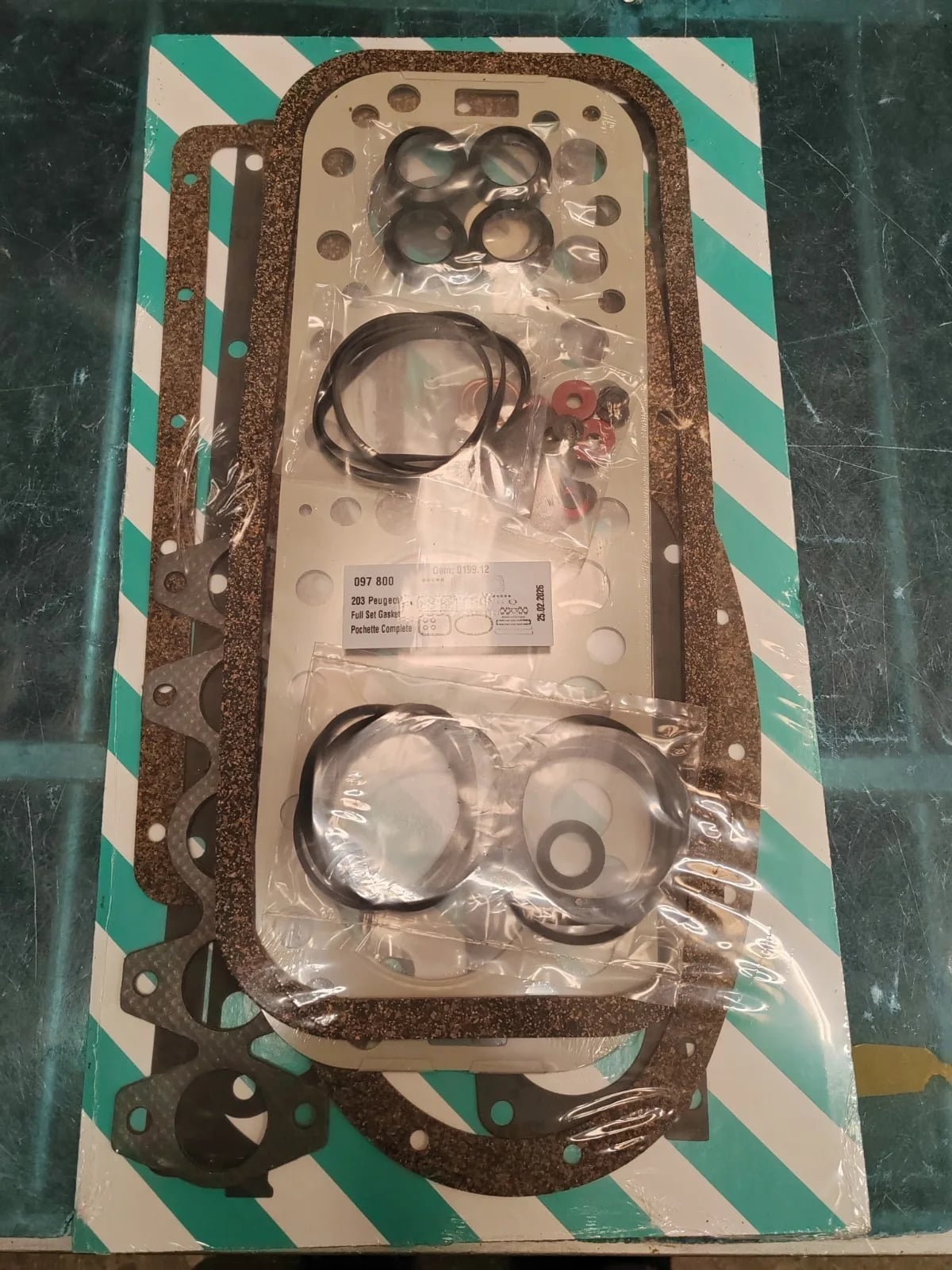 Engine Gasket Set Peugeot 203 Petrol