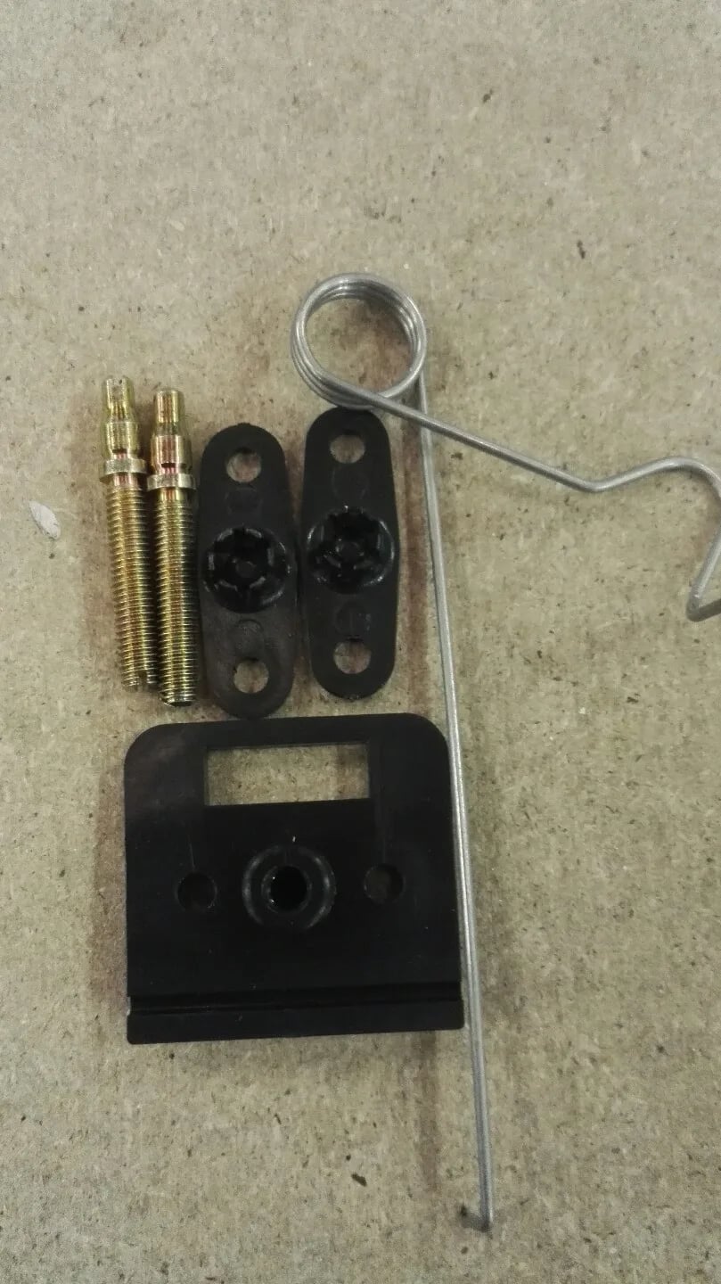 Scheinwerferbefestigungsset Peugeot 104