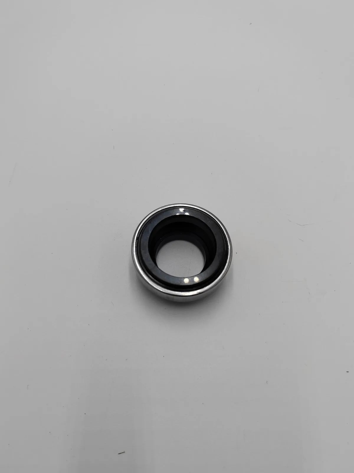 Hinterachsdichtungen Peugeot 203 Peugeot 403 Peugeot 404 — Ansicht 2