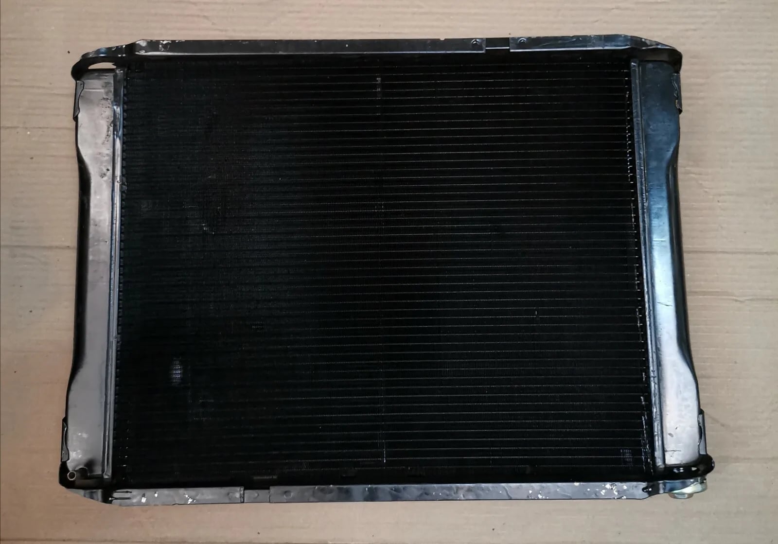 radiator 504 and 604 Peugeot V6