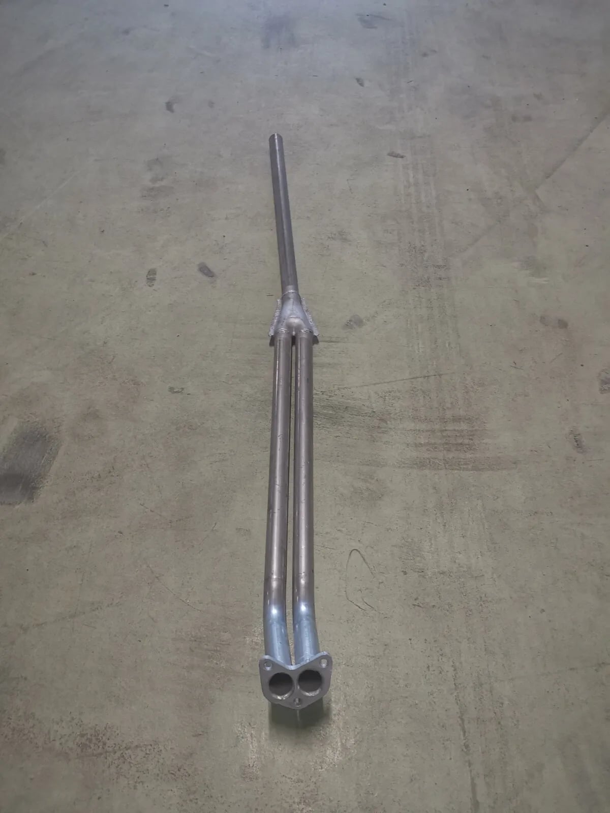 Intermediate Exhaust Pipe Peugeot 104 Coupe — view 2