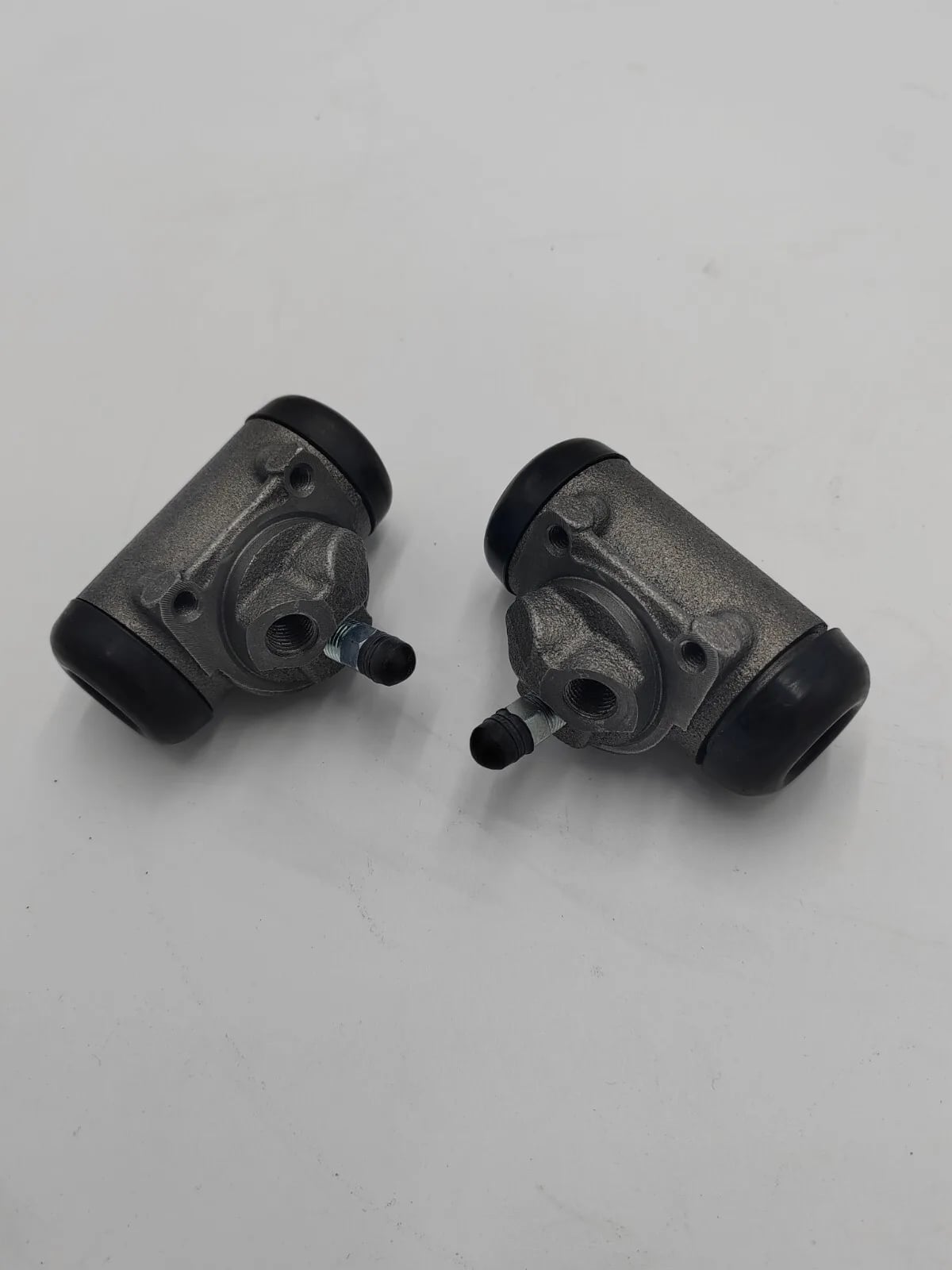 Par De Cilindros De Rueda Trasera 403 Peugeot 404 Peugeot Break Y Pick-up — vista 3