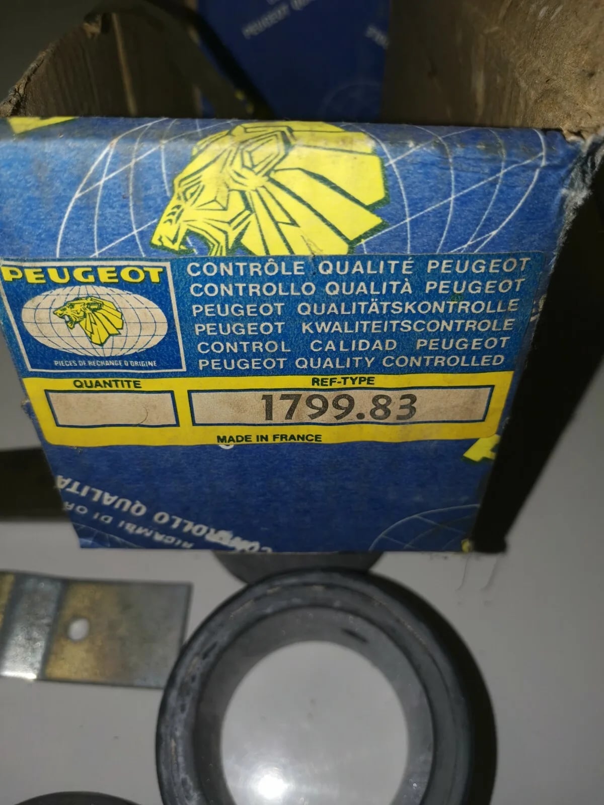 Befestigungsset Auspuff hinten Peugeot 604 — Ansicht 2