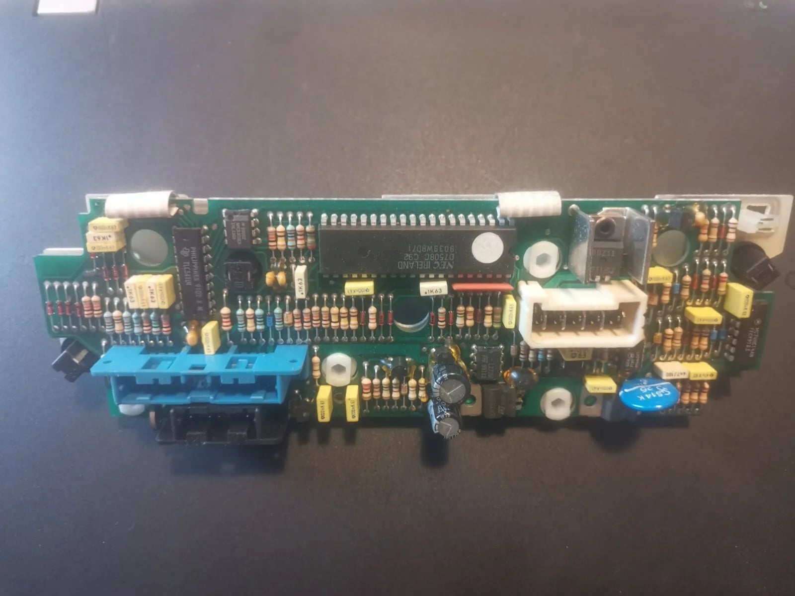 tarjeta electrónica climatización Peugeot 605