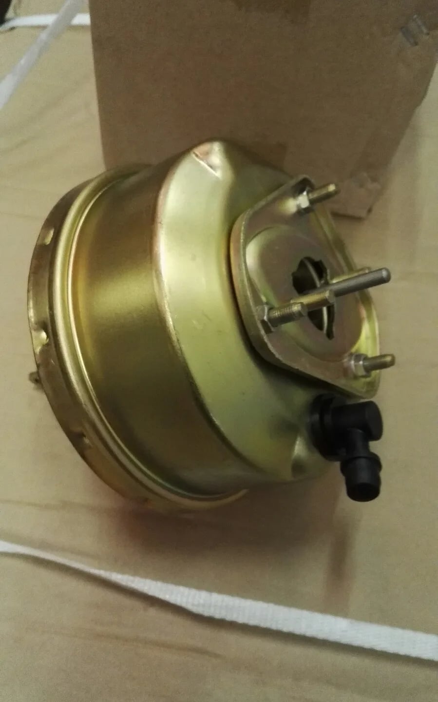 Peugeot 204 and 304 Brake Servo Mastervac — view 3