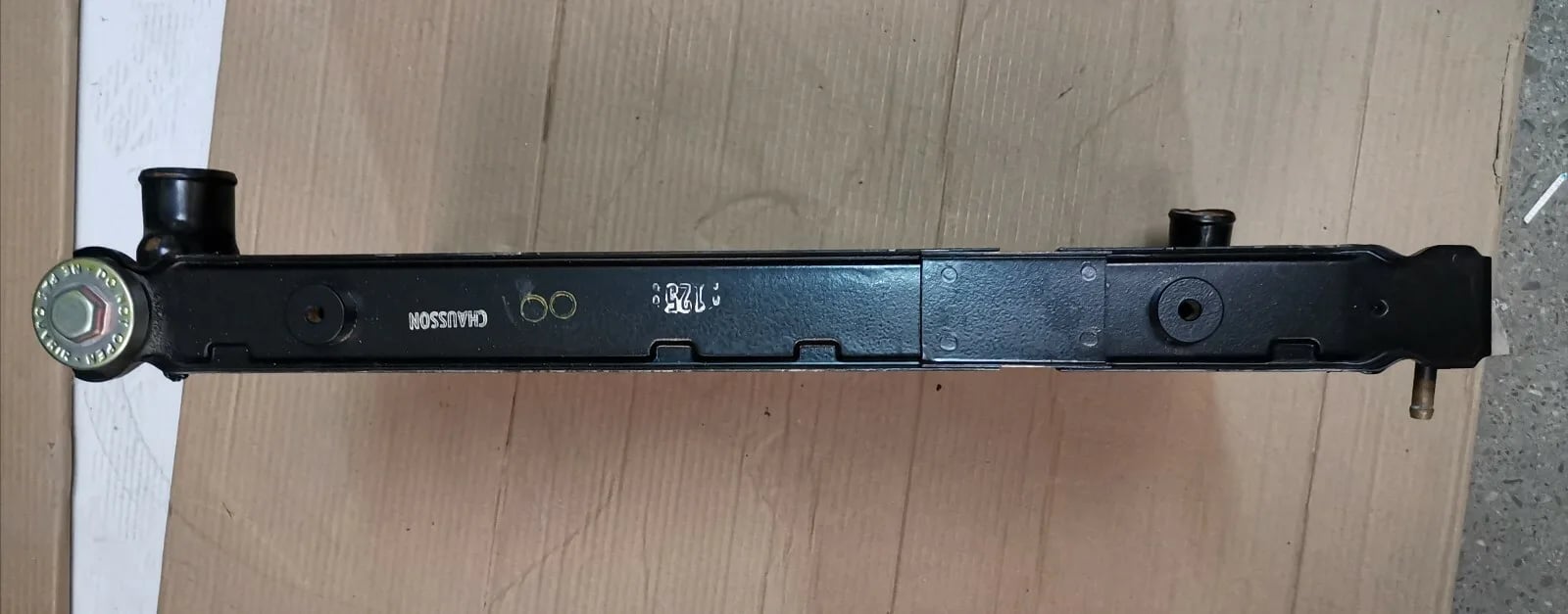 Radiatore 504 e 604 Peugeot V6 — visualizzazione 3