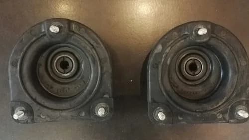 paire semelles amortisseurs arrieres 204 et 304 peugeot coupe cabriolet berline